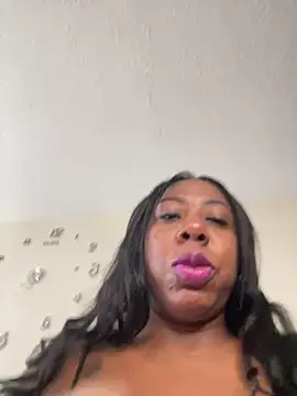 KendalCherN online show from April 10, 11:38 am