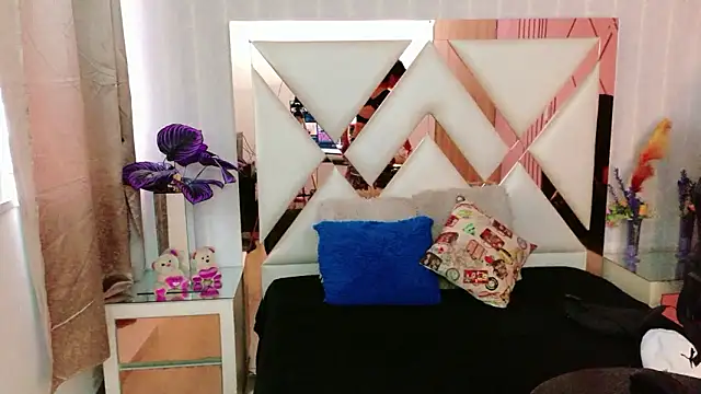 NikiEvanz online show from March 22, 3:07 pm