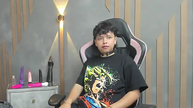 NikiEvanz online show from March 19, 9:19 pm