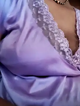 Hot lady234 online show from May 23, 6:01 am