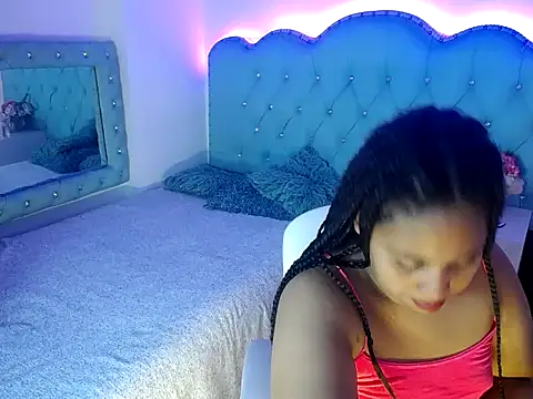 Cataleya Bonnet online show from March 24, 3:01 am