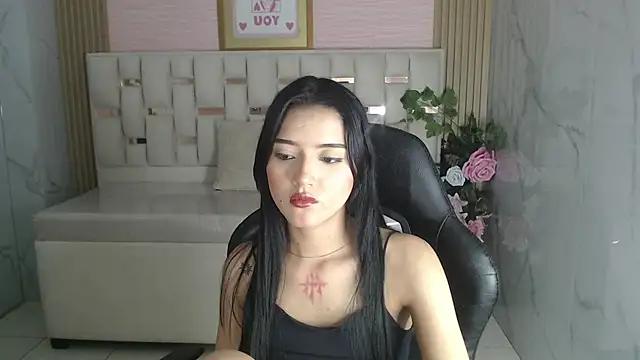 veronicaa s online show from March 23, 8:37 pm
