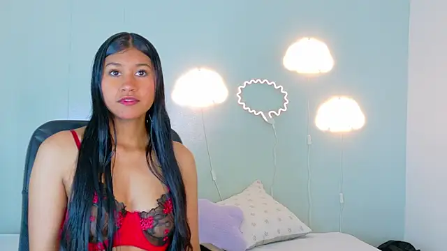 TaniaTaylor   online show from March 26, 11:45 am