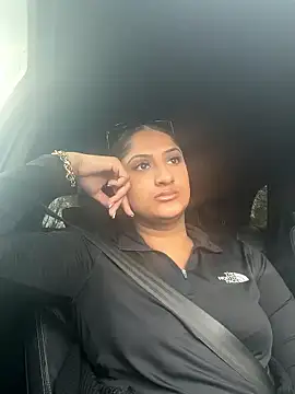 SexyRiri  online show from March 24, 2:11 pm