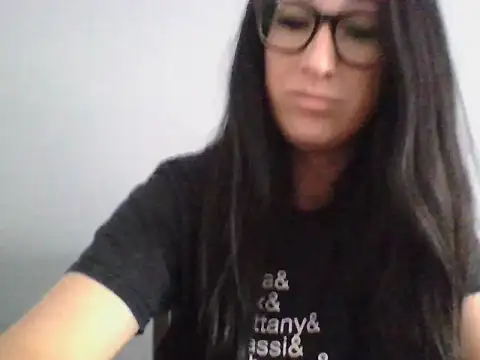 TheVictoriaWolf online show from April 2, 3:09 pm