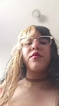 La-venus online show from March 19, 7:40 pm