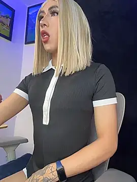 naughty trans dolls online show from August 5, 4:35 pm