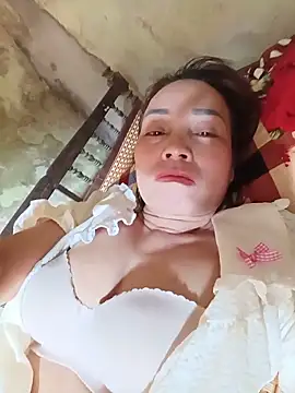 Lyly22x online show from May 15, 3:11 am