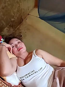 Lyly22x online show from April 9, 4:48 am