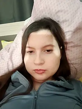 Ninyao  online show from April 2, 5:32 pm