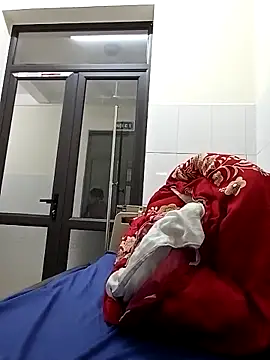 candy flo online show from April 3, 12:58 pm