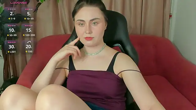 NoraLumi online show from May 18, 1:06 pm
