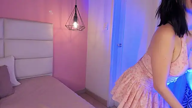 KarolyneLune online show from May 13, 7:41 pm