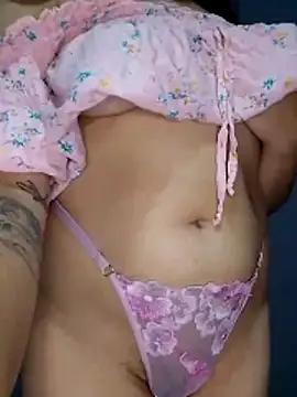 Dreamslucylu online show from April 5, 4:00 am