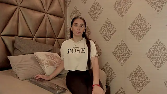 Escarleth Fox online show from April 9, 12:10 pm