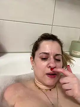 Mina Foxx online show from March 17, 7:07 pm