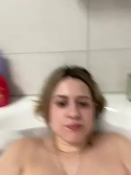 Mina Foxx online show from March 20, 7:30 pm