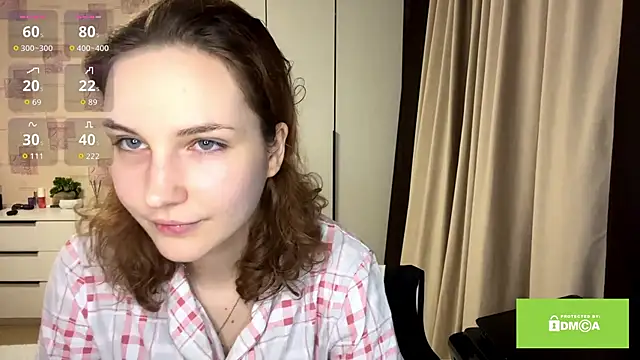 SamellaFlugum online show from March 30, 6:18 pm