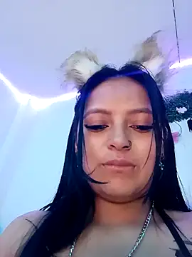 Candycinnamon 0718 online show from April 8, 2:24 am