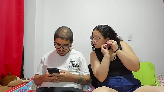 abby axel online show from March 30, 8:08 pm