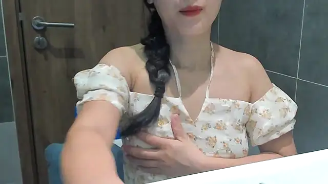 Snapshot of BabaeLust chatting on September 26, 9:29 am BabaeLust online show from September 26, 9:29 am