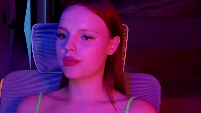 mollybossy online show from May 17, 3:22 pm