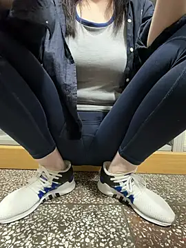 zhizhibaobei online show from May 20, 1:57 am