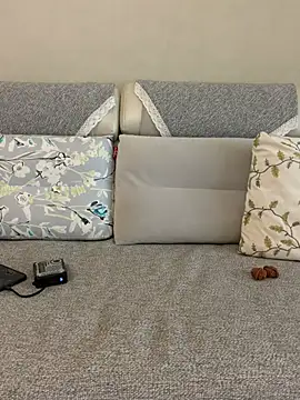 zhizhibaobei online show from April 9, 6:19 am