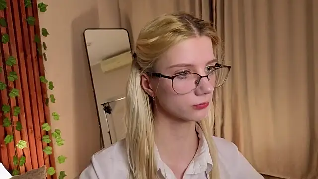 M1aForever online show from April 9, 4:56 pm