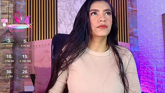 AishaCambell  online show from May 20, 11:07 am