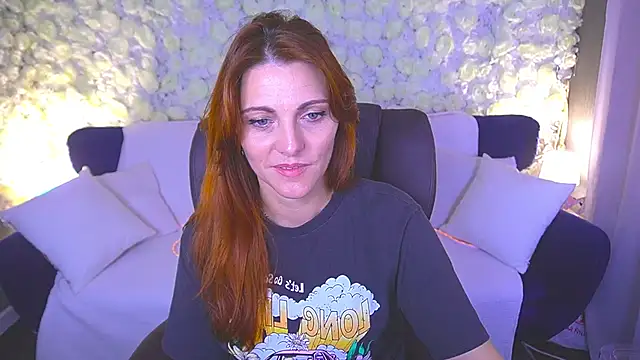 FireFoxxxxxy online show from May 24, 6:34 am