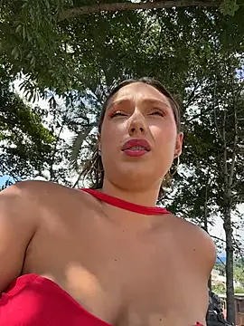 Naughty-Samanta- online show from May 15, 7:27 pm