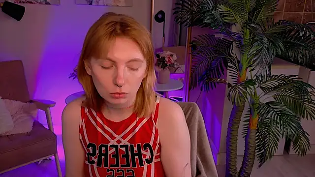 susie miu online show from March 27, 6:37 am