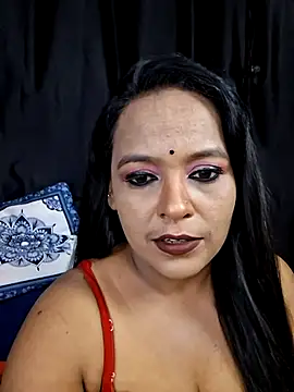 hornyrosy321 online show from June 24, 5:45 pm