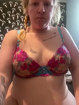 milfshaker66 online show from March 20, 10:42 am