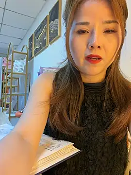 Xiaoxiao-y online show from March 30, 11:10 am