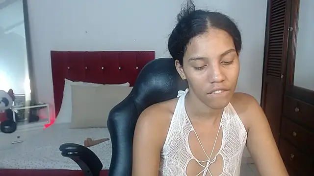 FireBrunette online show from March 22, 8:31 am