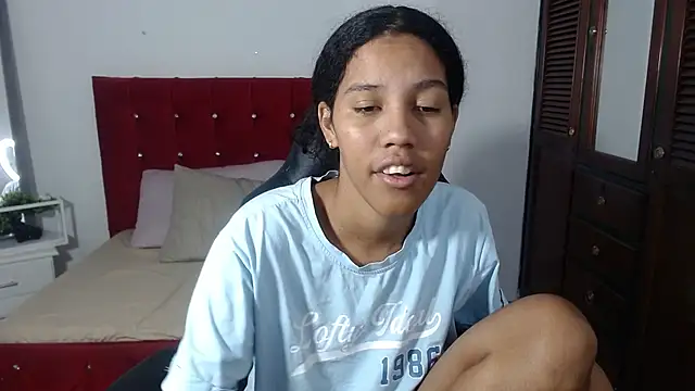 FireBrunette online show from March 25, 4:28 am