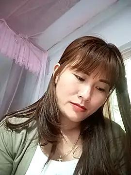Lucxy-ki6 online show from May 5, 1:52 am
