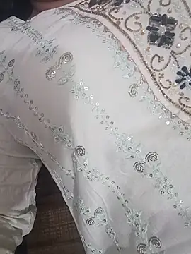 Gujju bhabhi69 online show from May 18, 6:19 am