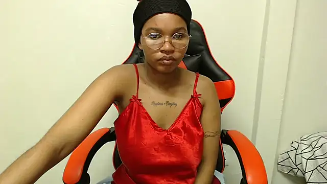 Hotsexyberry222 online show from May 12, 2:57 pm
