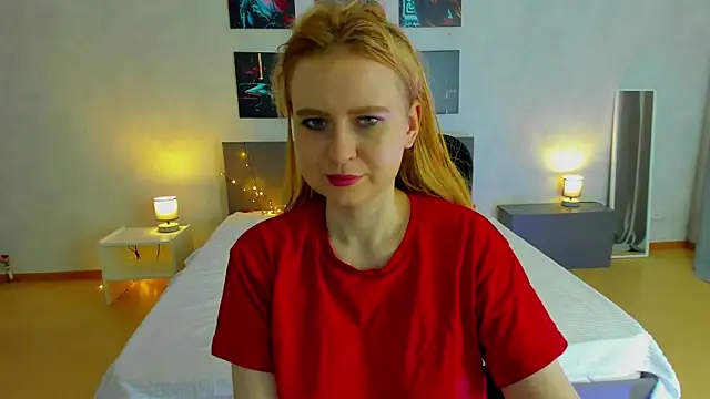 Shiny Liss online show from May 6, 1:42 am