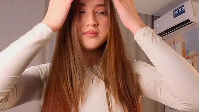 LisanBrown online show from March 17, 2:43 pm