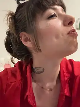 xsugarbabe online show from April 8, 7:27 pm