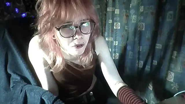 whiny emo boi online show from April 5, 9:47 pm