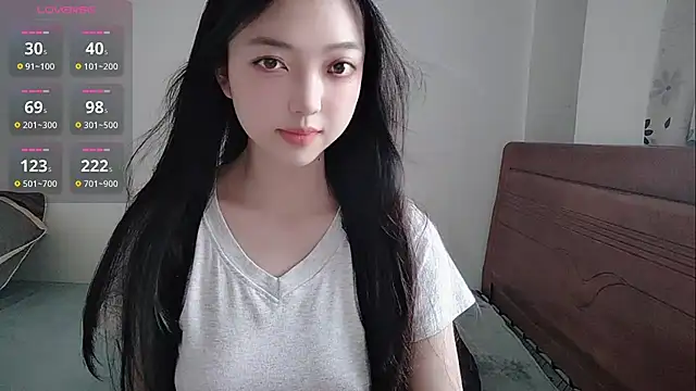 oblakitty  online show from May 24, 8:46 am