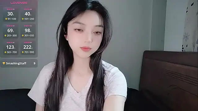 oblakitty  online show from April 7, 7:32 am