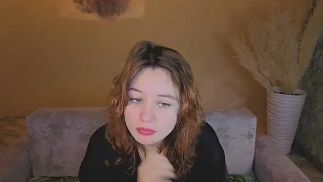 ElizabethRedWings online show from May 22, 3:04 am