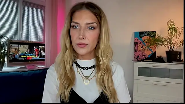 come here baby online show from March 25, 1:25 pm