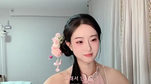 1X-yiyi online show from April 6, 12:06 pm